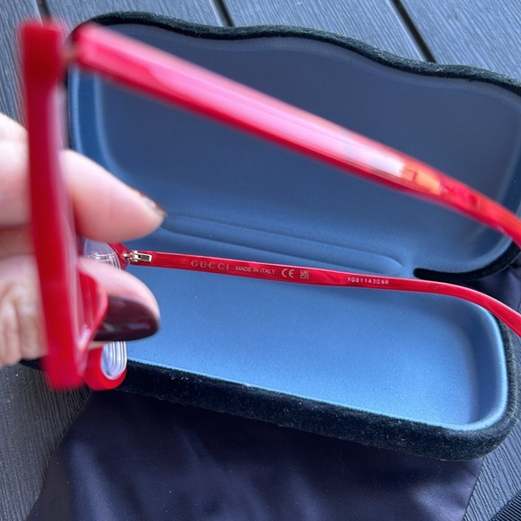 Gucci GG0025O Eyeglass Frames in Red - Picture 4 of 6